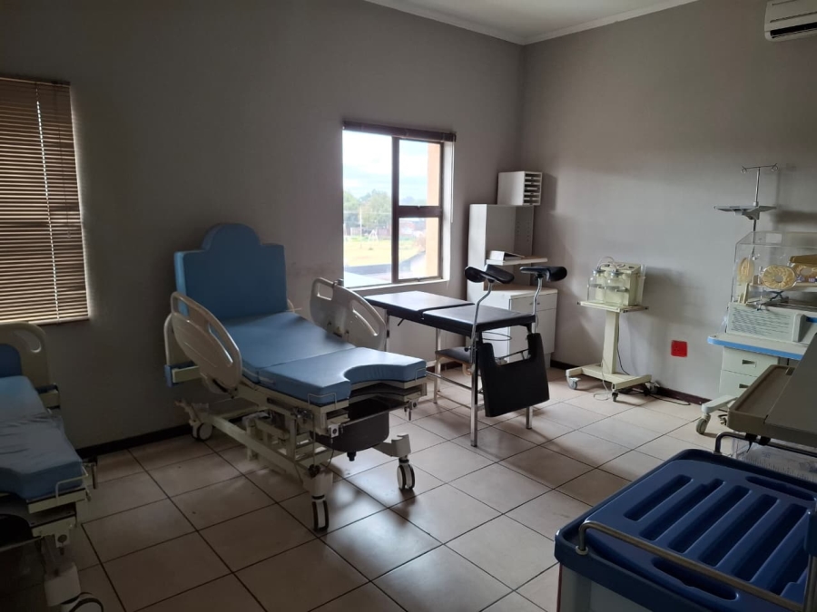 Commercial Property for Sale in Oranjesig Free State